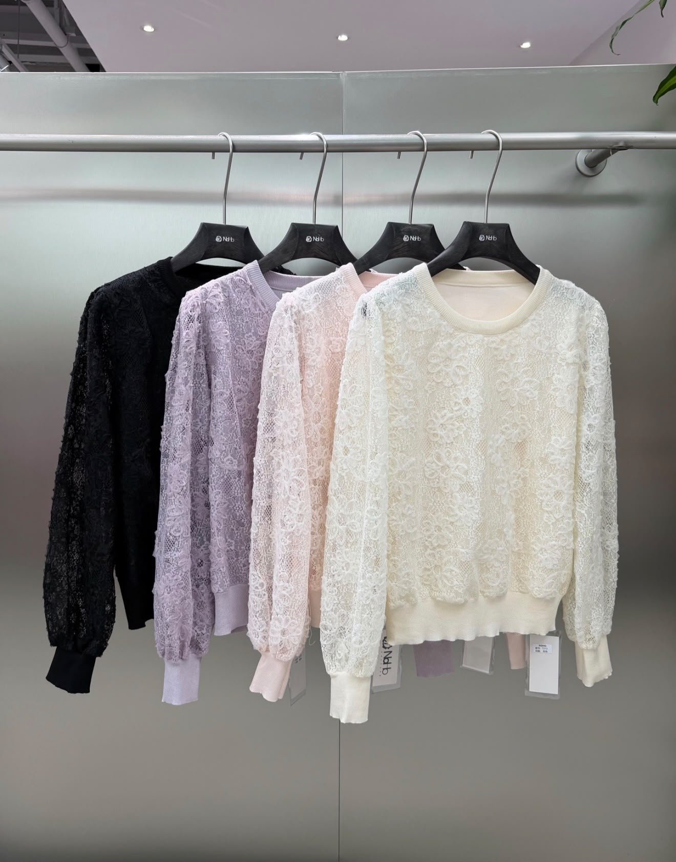 NH T273 SOFT LACE KNIT TOP (1990)
