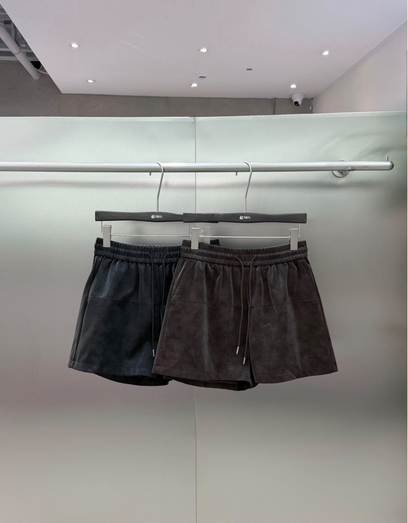 NH 0606 LEATHER SHORTS (1992)