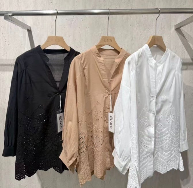 NOHO T040 EYELET TOP (0692)